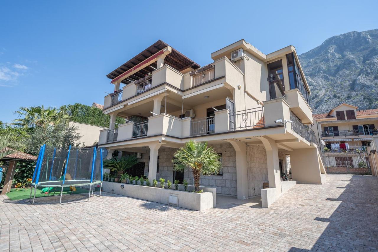 Apartments Milunovic Kotor Buitenkant foto
